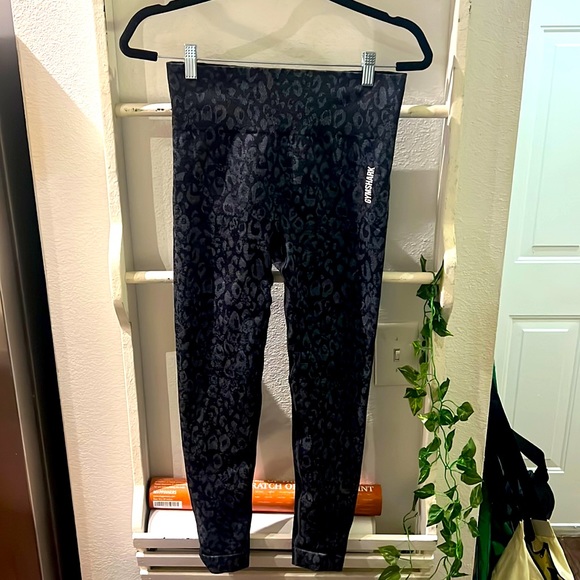 ADAPT ANIMAL SEAMLESS LEGGINGS - Picture 1 of 2